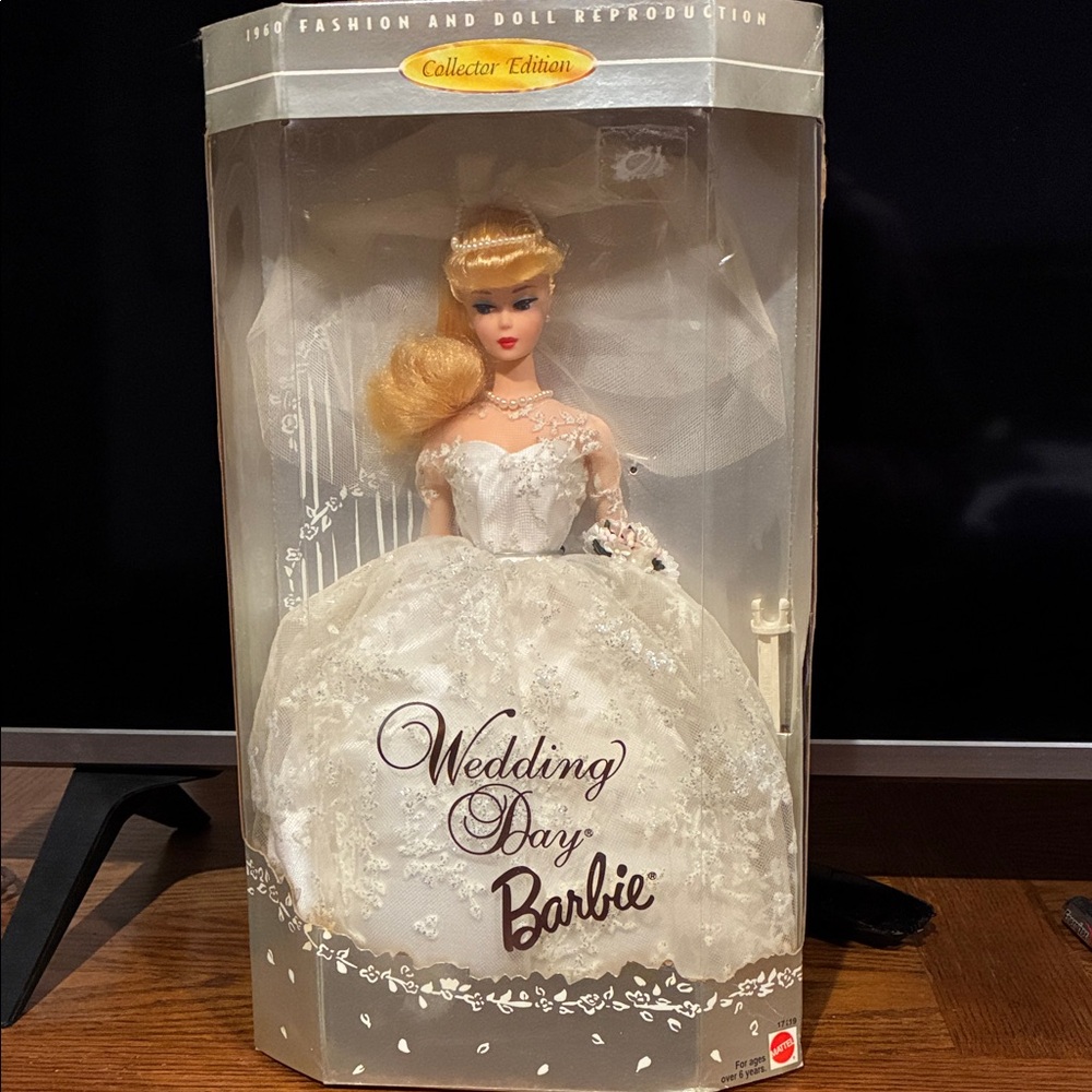 Barbie Collector Edition in Elegant White Gown